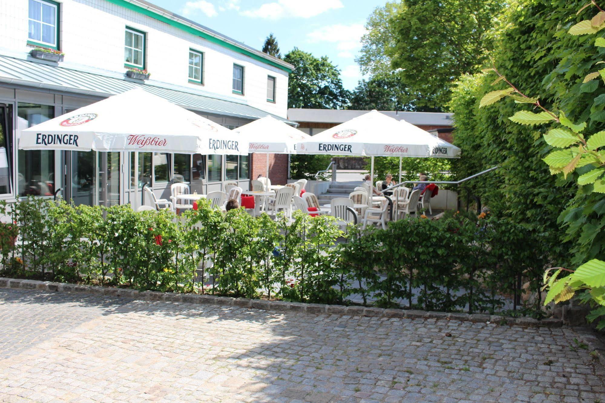 Hotel Carstens Bordesholm Buitenkant foto
